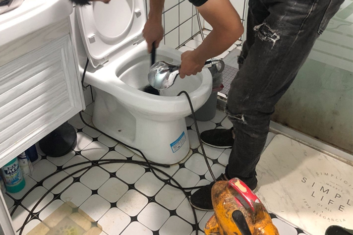 疏附疏通下水道